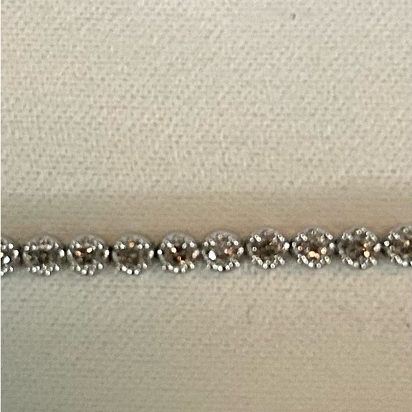 Paris Jewellers Jewelry - Paris Jewellers 7” Classic Petite Diamond Tennis Bracelet